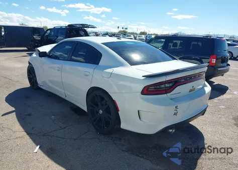 2018 Dodge Charger Police Rwd z USA, uszkodzony, nr VIN 2C3CDXAT3JH180904